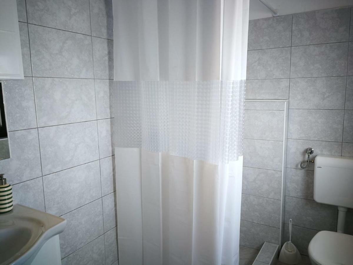 Apartman Marija Brajdic Rakovica Exterior foto